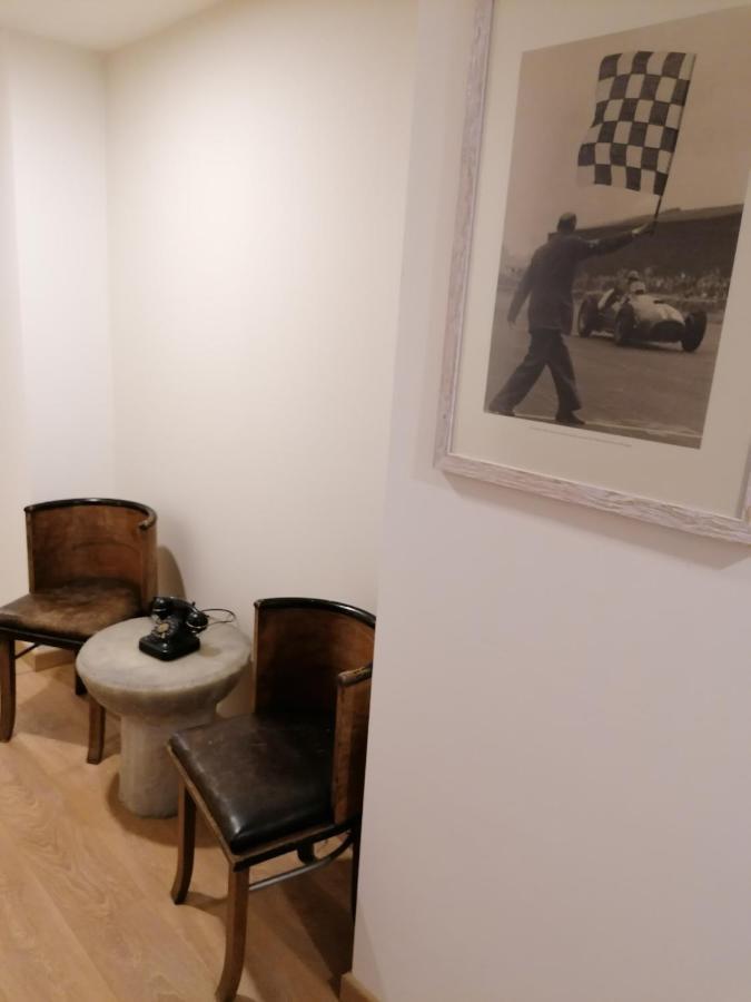 Hotel Ferrari Formula 1 Orio al Serio Exterior foto